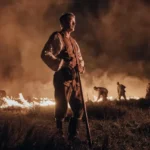 Мадс Миккельсен противостоит хаосу в трейлере фильма «Меч короля»