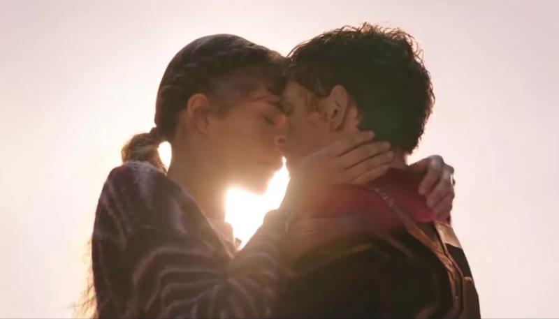 Человек-паук Том Холланд иногда "гуглит" свою девушку Зендаю